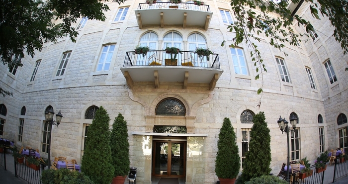 Others Grand Kadri Hotel