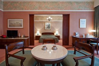 其他 4 Grand Hotel