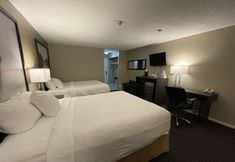 Others 7 Super 8 by Wyndham Gananoque/Country Squire Resort