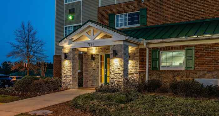 Others HomeTowne Studios & Suites by Red Roof Charlotte - Concord