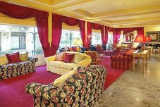 Lainnya Adua & Regina di Saba