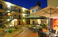 Others 7 Stay at Alice Springs Hotel