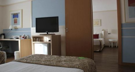 기타 2 Comfort Suites Londrina