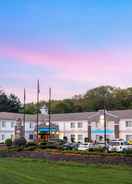 Imej utama Best Western Plus New England Inn & Suites