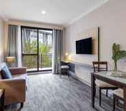 Lainnya 5 Oaks Sydney North Ryde Suites