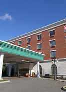 Primary image Hampton Inn & Suites Rockville Centre