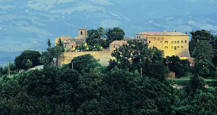 Lain-lain Palazzo Viviani Castello di Montegridolfo