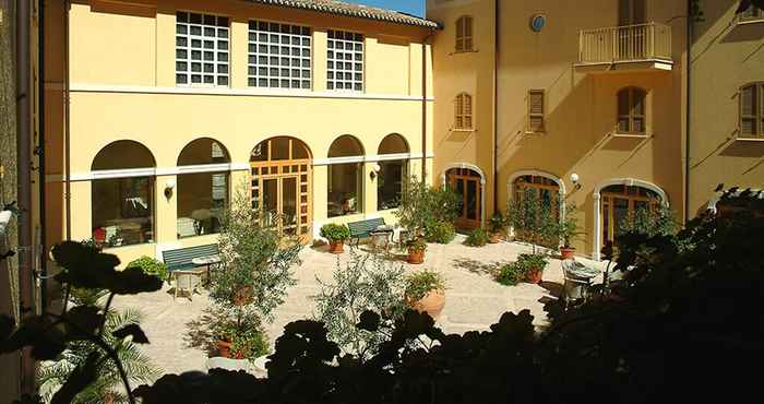 Lainnya Hotel San Luca