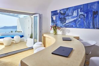 Others 4 Astra Suites