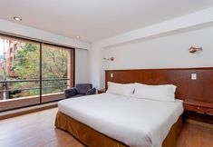 Lainnya 4 Casa Real 93