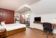 Lainnya 5 Casa Real 93