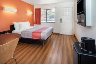 其他 4 Motel 6 Thousand Oaks, CA