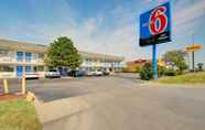 Others 7 Motel 6 Wichita, KS