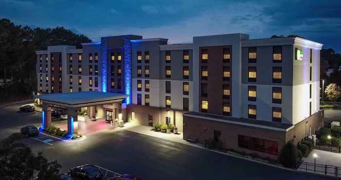 อื่นๆ Holiday Inn Express & Suites Newport News, an IHG Hotel