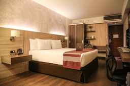 Aku Hotels, ₱ 2,429.82