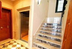 Others 5 Living Sevilla Centro Maestranza