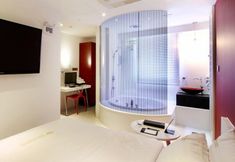 Others 7 Rich Diamond Hotel