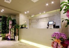 Others 2 Rich Diamond Hotel