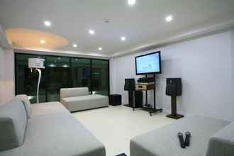Others 4 Dream D Residence