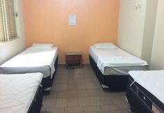 기타 3 Hotel Singular