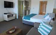 Others 4 BASE Holidays - Ettalong Beach Premium Apartments