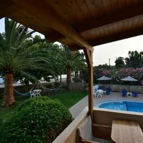 メイン イメージ 1 Flisvos Rooms, ハニア県 ホテル