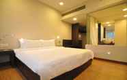 Lain-lain 3 Keys Select by Lemon Tree Hotels, Kochi