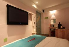 Lainnya 7 HOTEL April 2nd