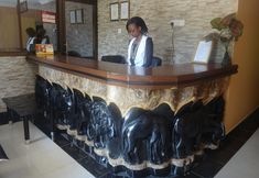 Others 2 Way Side Hotel