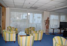 Others 7 The Caravel Hotel