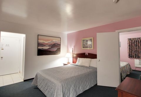 Lainnya 6267 Persepolis Inn