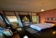 Others 5 Dwell by Palanquinn