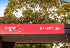 Lain-lain 2 Nightcap at Manhattan Hotel