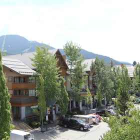 Primary image 1 Marketplace Lodge by Whistler Retreats, Khách sạn Meadow Park Sports Centre