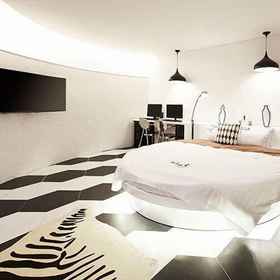 Primary image 1 9 精品酒店, Compose Coffee 德成女子大学店 酒店