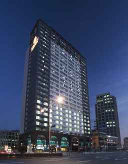 Crown Harbor Hotel Busan, 2.176.808 VND