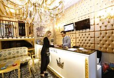 Others 4 Diamond Royal Hotel