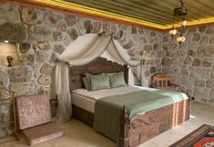 อื่นๆ 7 Walnut House