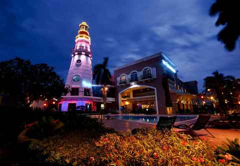 Lainnya The Lighthouse Marina Resort