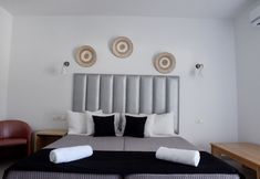 기타 5 Rebecca's Village