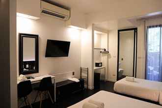 อื่นๆ 4 BED Phrasingh Hotel - Adults Only