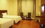 อื่นๆ 4 GreenTree Inn Guangzhou Baiyun Avenue Yongping Hotel