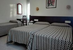 Others 6 Hotel Royal