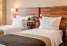 อื่นๆ 4 Warsaw Plaza Hotel