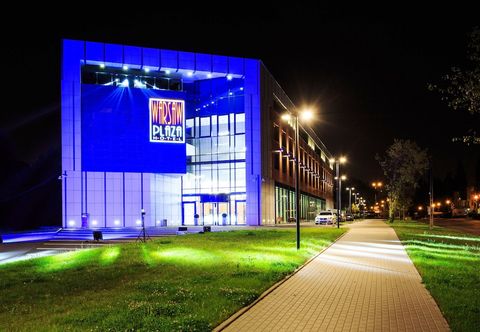 อื่นๆ Warsaw Plaza Hotel