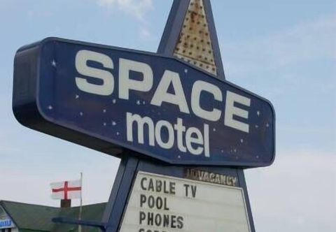 その他 Space Motel