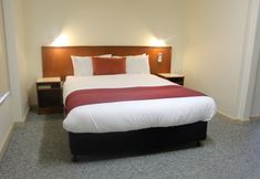 Others 3 Pioneer Way Motel
