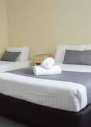 Kamar Beachway Motel & Restaurant