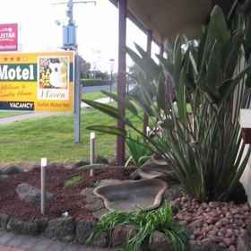 Primary image1達爾洛特汽車旅館,圣迈克尔和约翰小学飯店