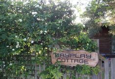 Others 3 Bayplay Beach Accommodation - 2 locations